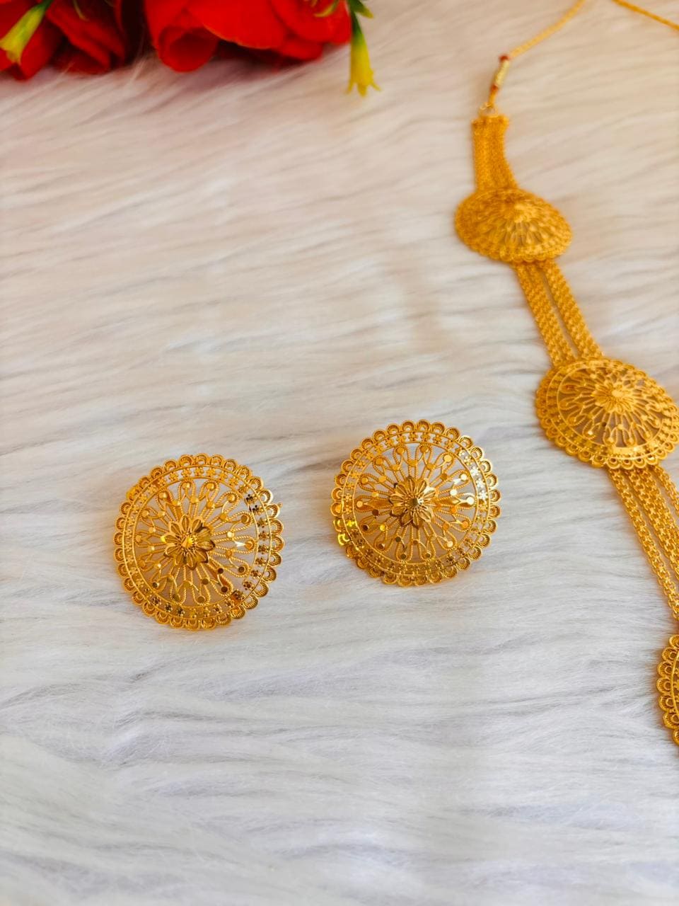 Chakrika-Statement Necklace Set