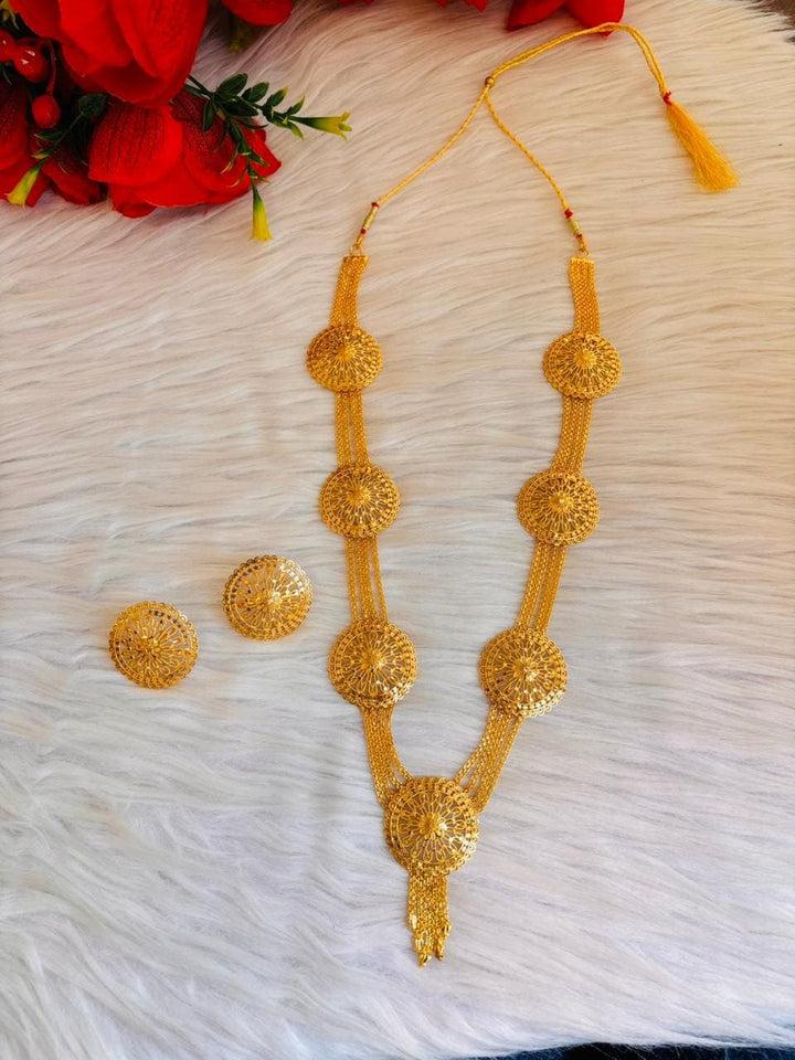 Chakrika-Statement Necklace Set