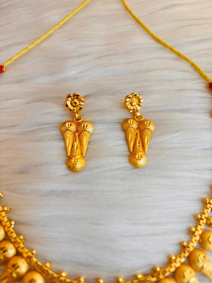 Modern Style Traditional Gold Plated Set
