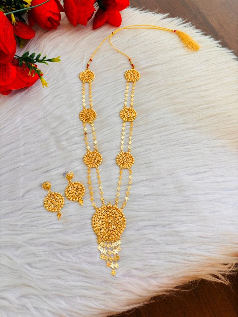 Royal In Look- Statement Necklace Set