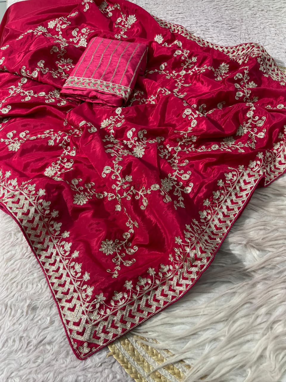 Elowen Glint Party Wear Look Silk Saree