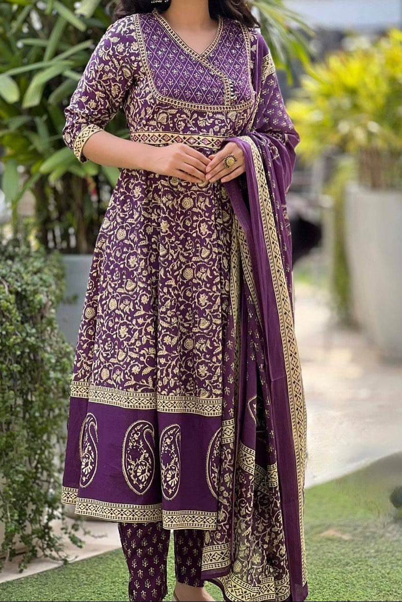 Rich and Traditional Cotton Kurti Set