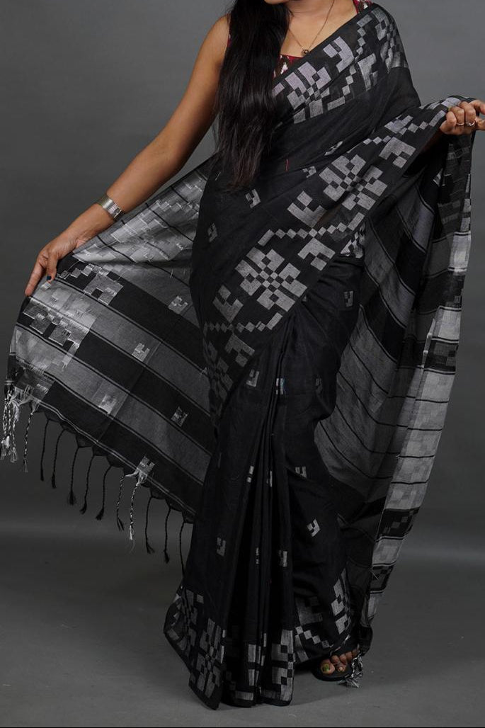 Mrinalini Khadi Cotton Saree