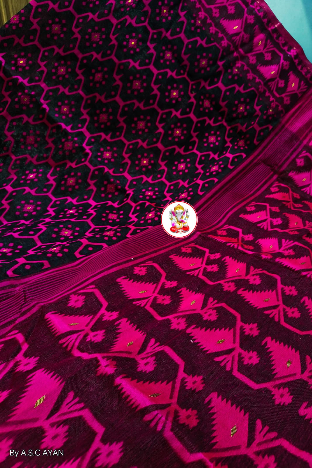 Dhruva tara Dhakai Jamdani Saree