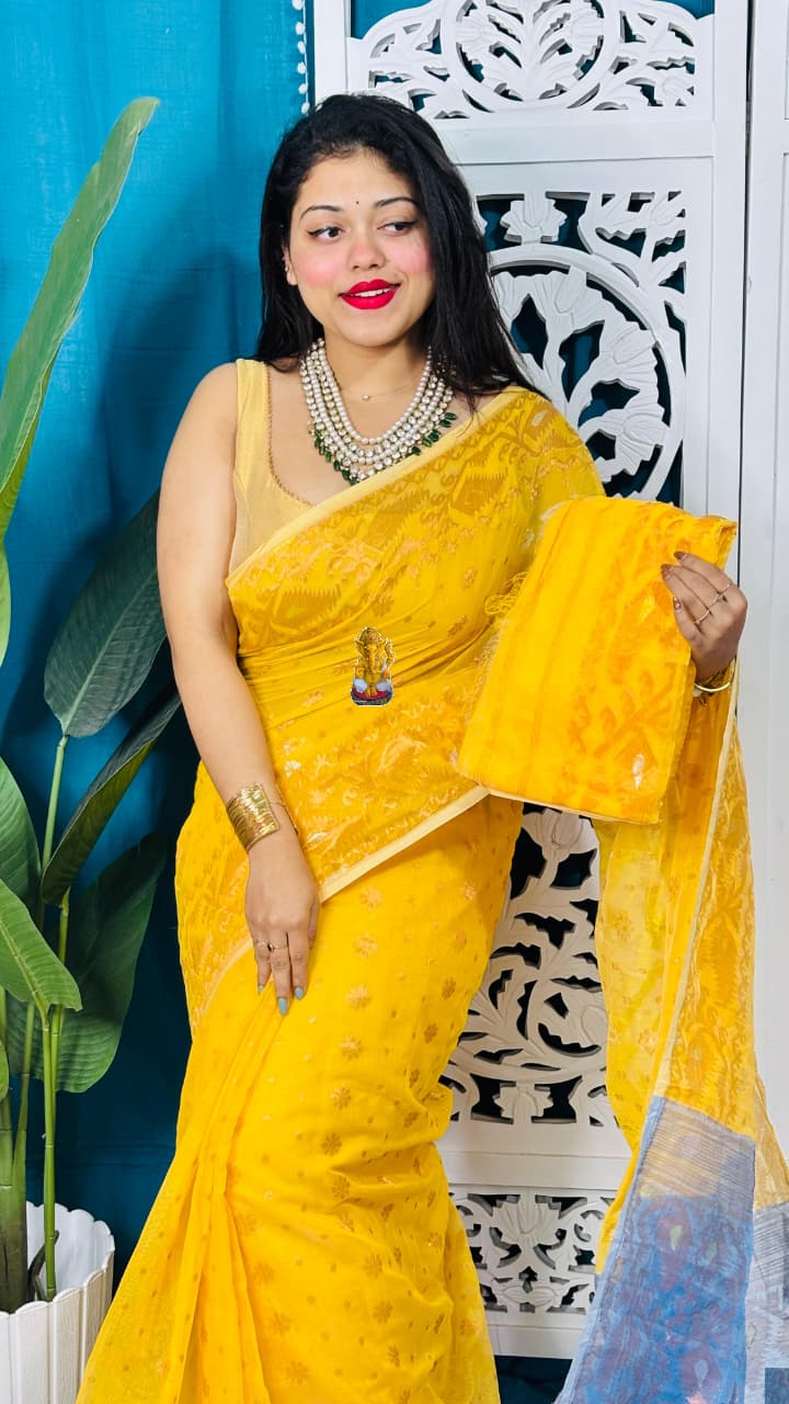 Subhasini Zari Jamdani Saree