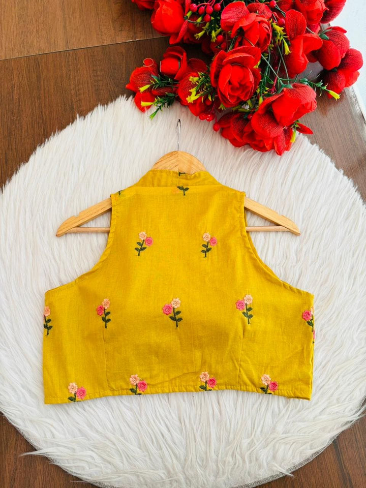 Dealing In Embroidery - Halter neck Blouse