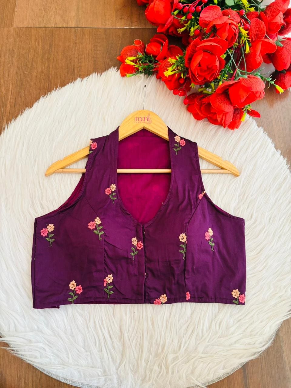 Dealing In Embroidery - Halter neck Blouse