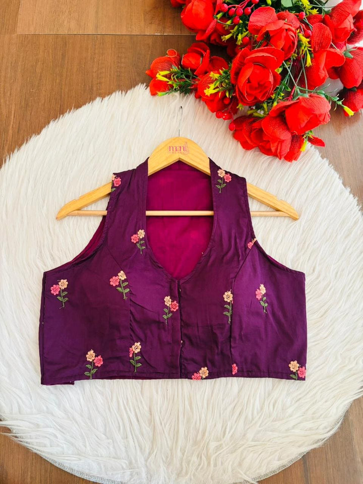 Dealing In Embroidery - Halter neck Blouse