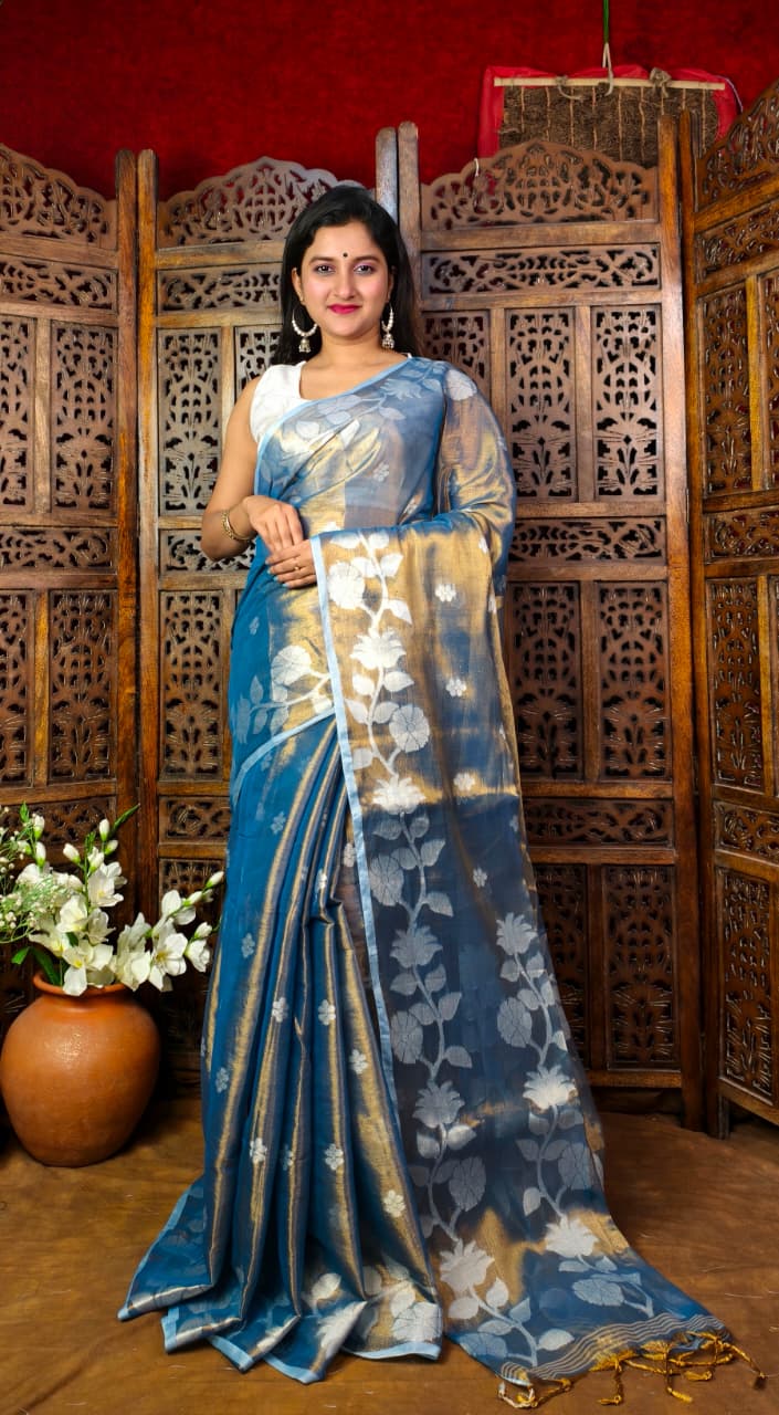 Shyamoli Floral Weave Tissue Saree