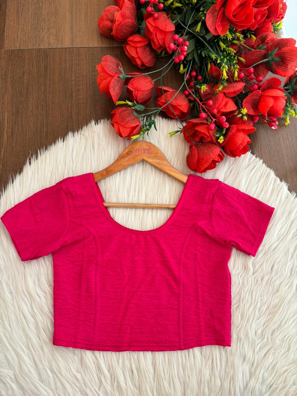 Pure Form-Stretchable Knitted Blouse