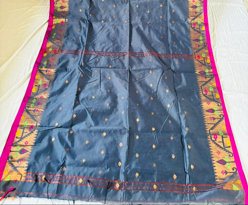 Metro Muse Khadi Cotton Saree