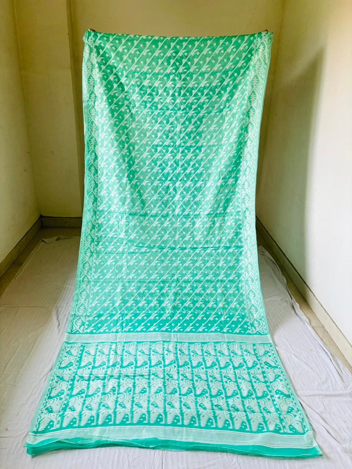 Bangaliyana Jamdani Saree