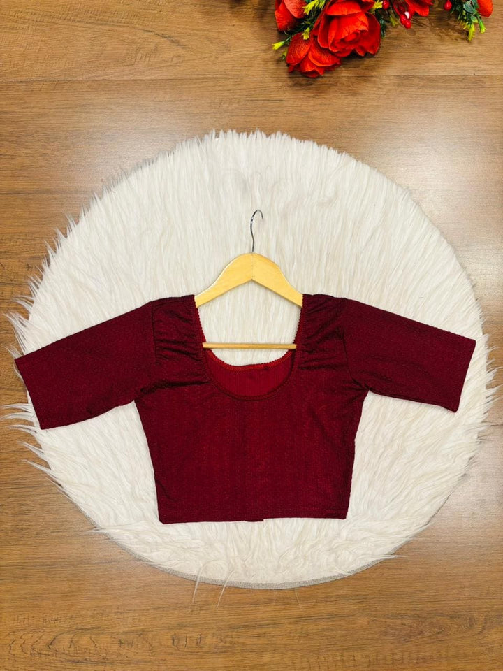 Smooth Fit-Stretchable Knitted Blouse