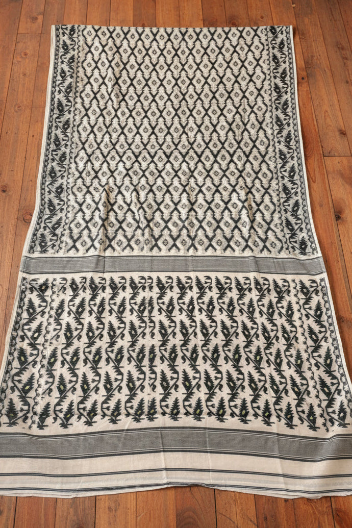 Neel Komol ( নীল কমল )Bengal Jamdani Saree(White & Black )