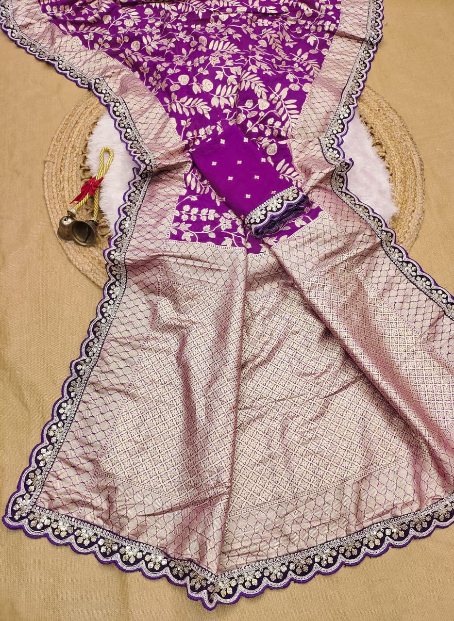 Devotion Drapes Crepe Khaddi Silk Saree