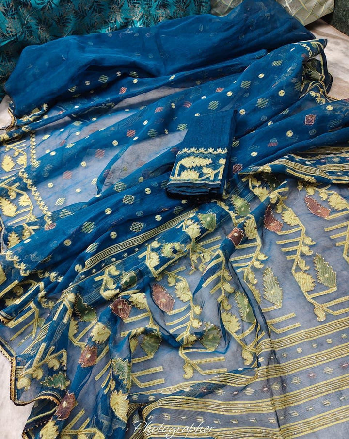 Swarnalekha Dhakai Jamdani Saree