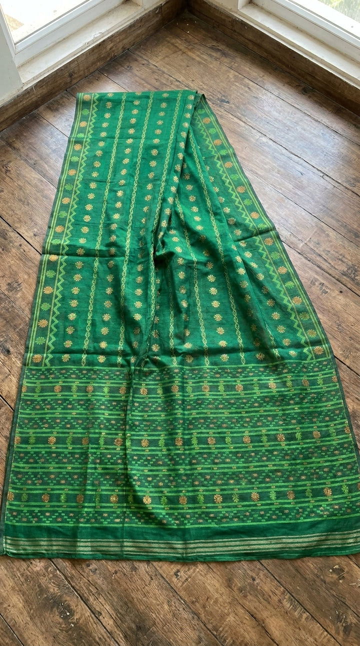 Nabanita Bengal Jamdani Saree