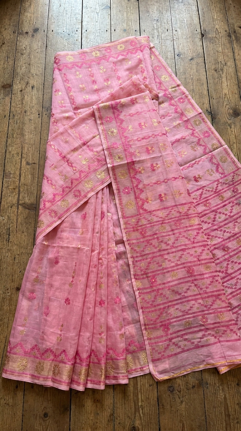 Nabanita Bengal Jamdani Saree
