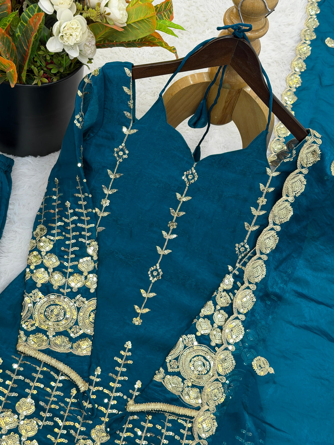 Seafoam Glow Partywear Kurti Set