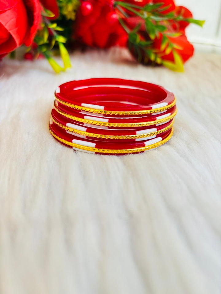 Elegant red and white-Gold Plated Bangles set