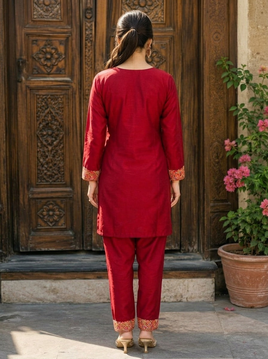 Crown of Kashmir - Special Kurti With Pant