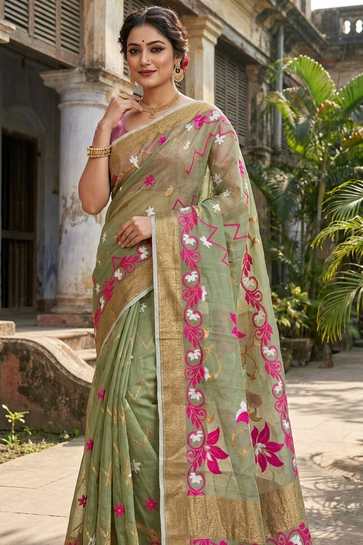 Nirjharini Dhakai Jamdani Saree