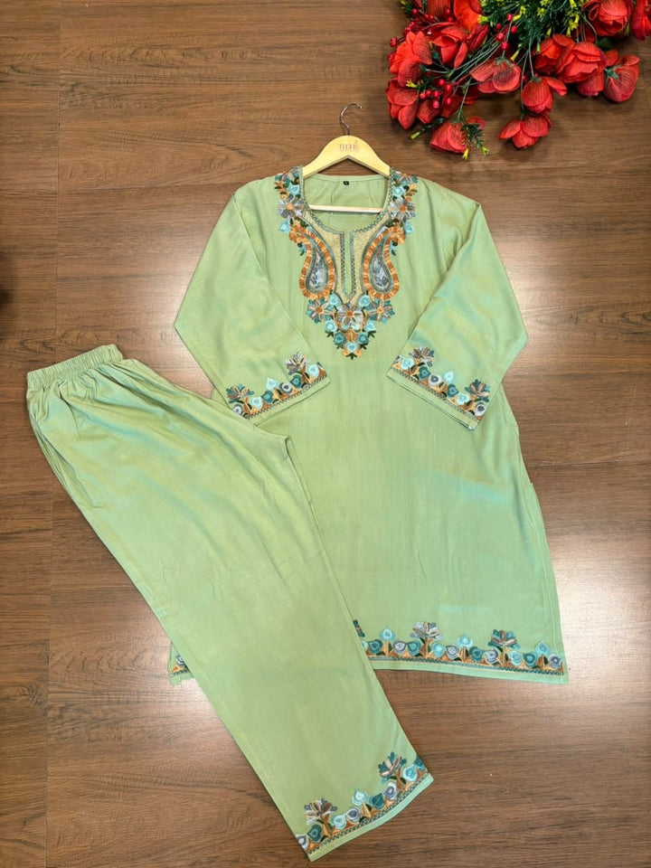 Heaven Like Kashmir - Special Kurti With Pant