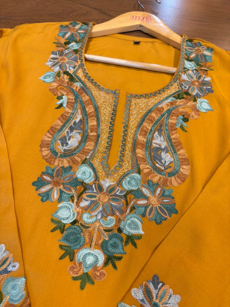 Heaven Like Kashmir - Special Kurti With Pant
