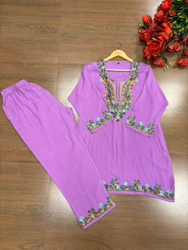 Heaven Like Kashmir - Special Kurti With Pant