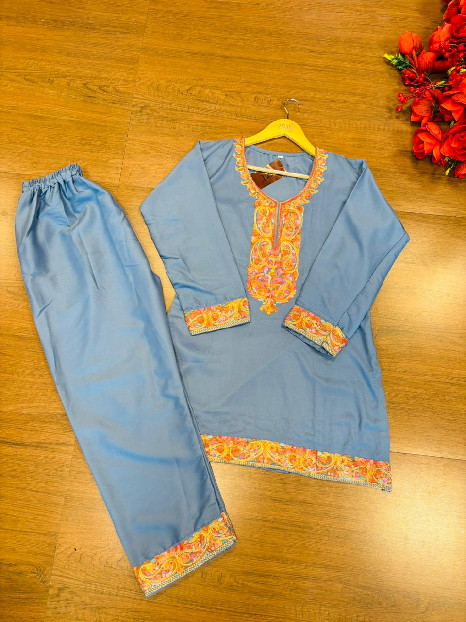 Crown of Kashmir - Special Kurti With Pant
