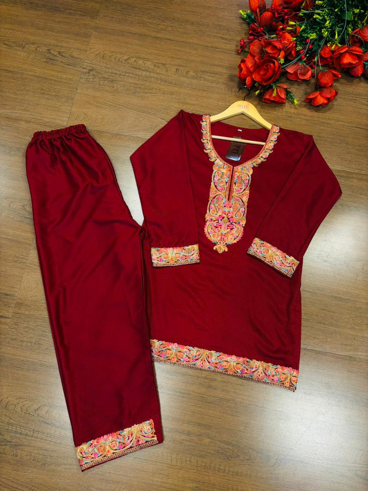 Crown of Kashmir - Special Kurti With Pant