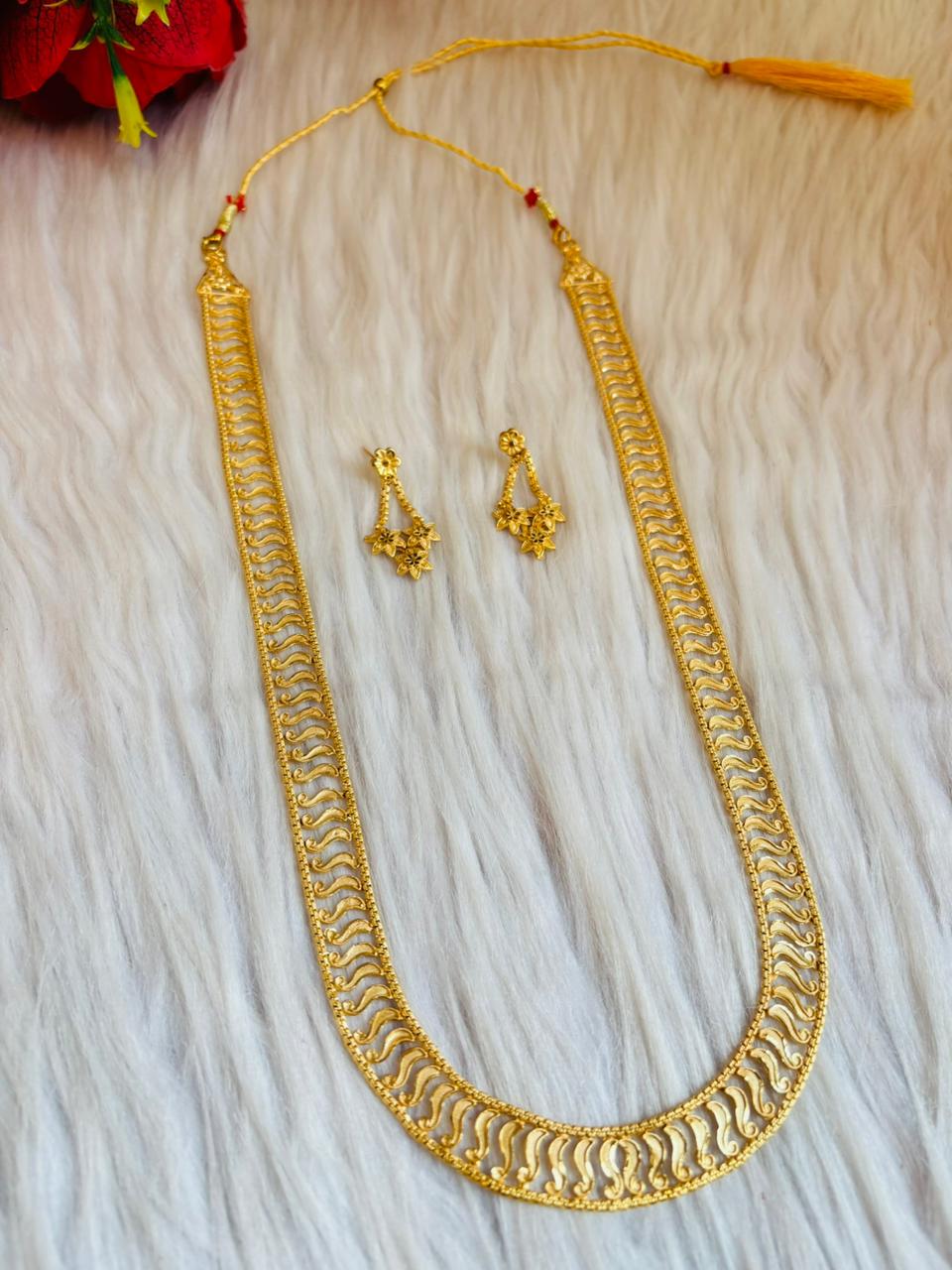 Crowned In Gold -Necklace & Earring Set (Combo 3)