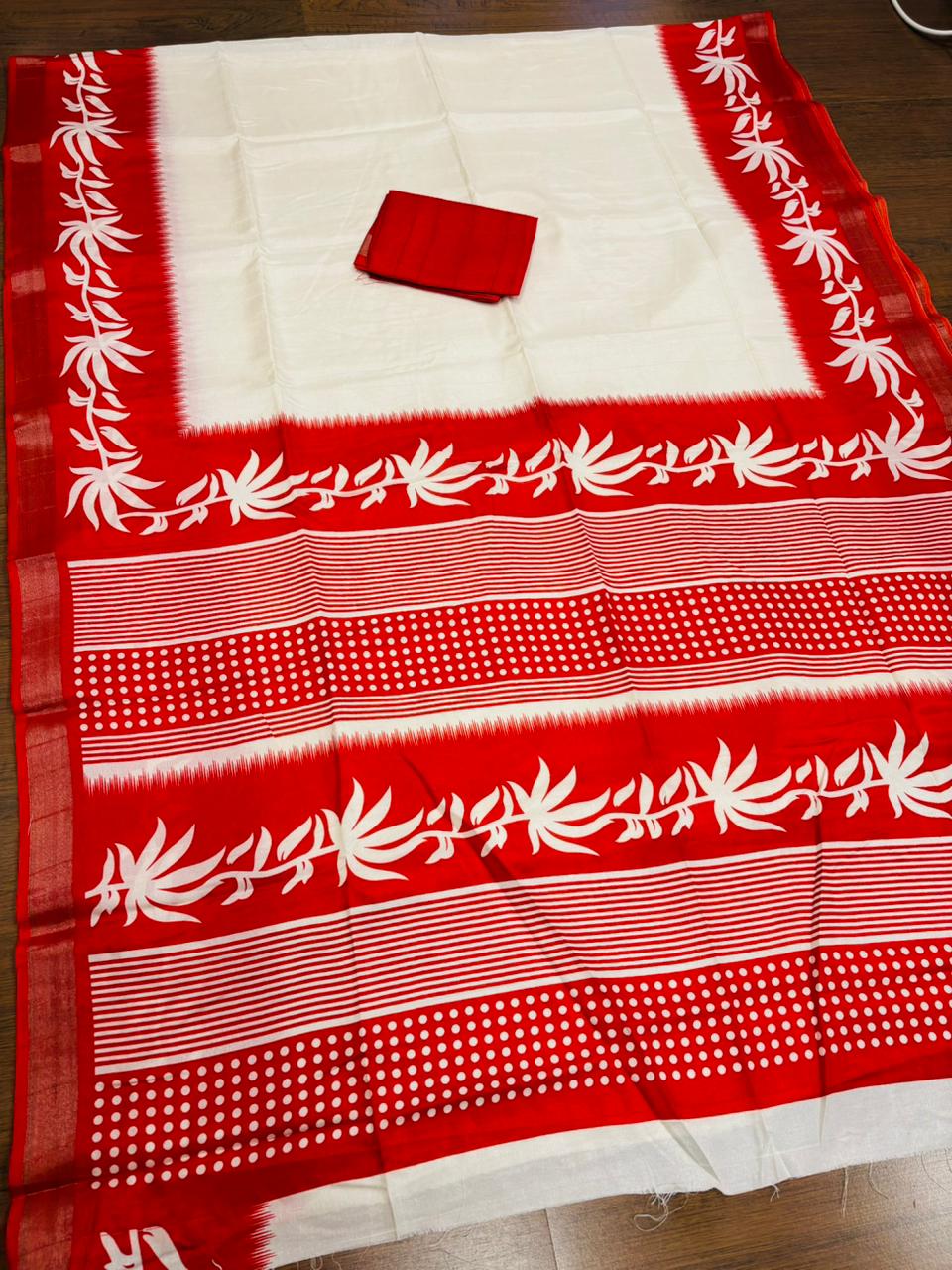 Borshar Gaan Bapta Tussar Silk Saree