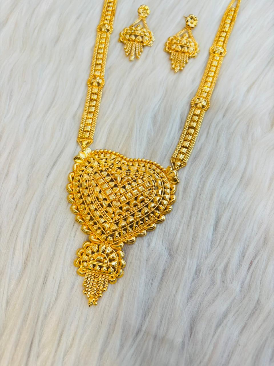 I'm With You-Necklace & Earring Set