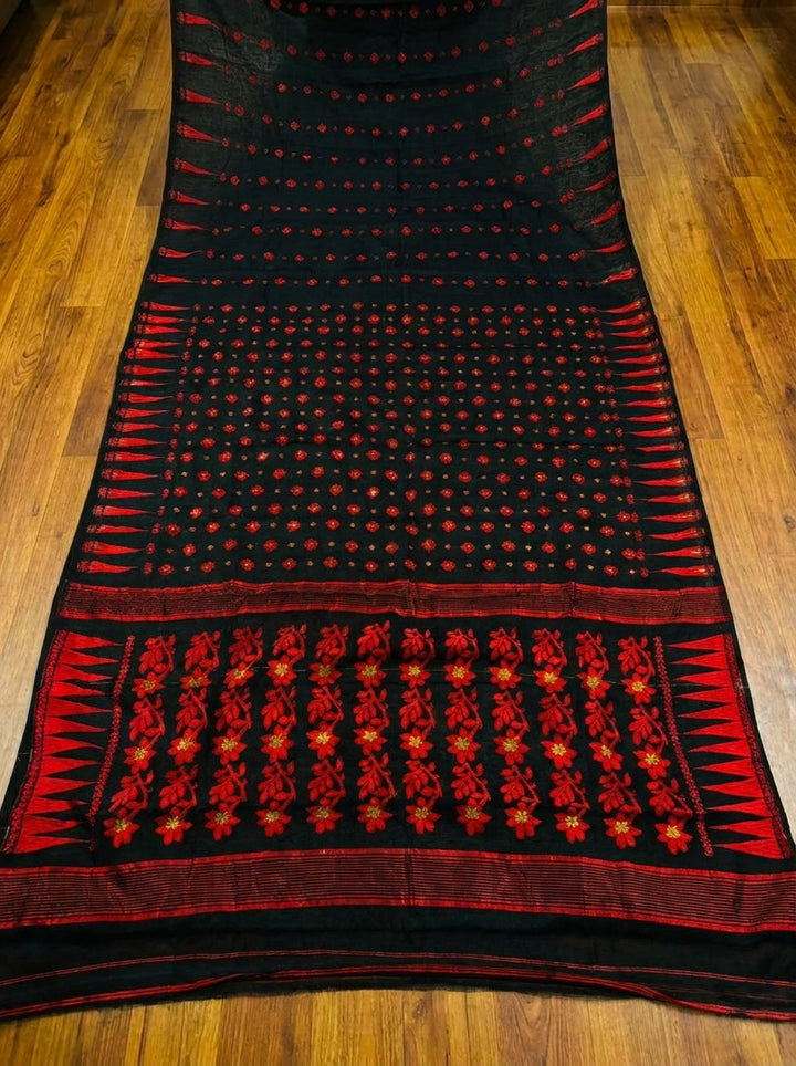 Suranjali Bengal Jamdani Saree (Black)