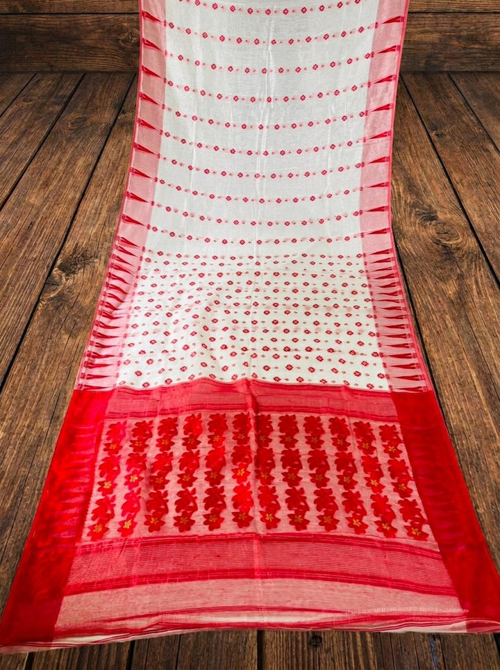 Suranjali Bengal Jamdani Saree (Red White)