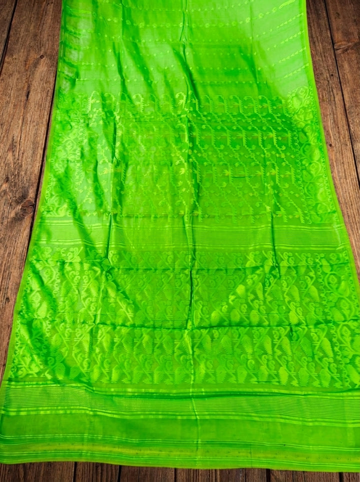 Shatarupa Bengal Jamdani Saree (Lime Green)