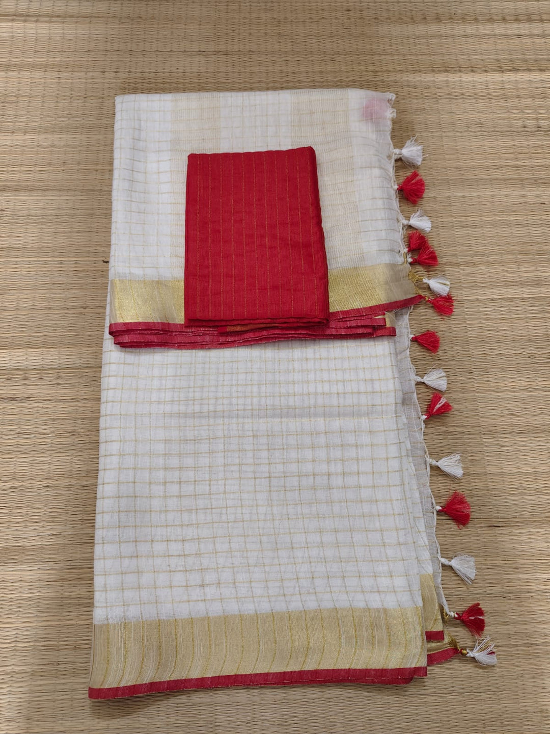 Swarnarekha Pure Linen Saree