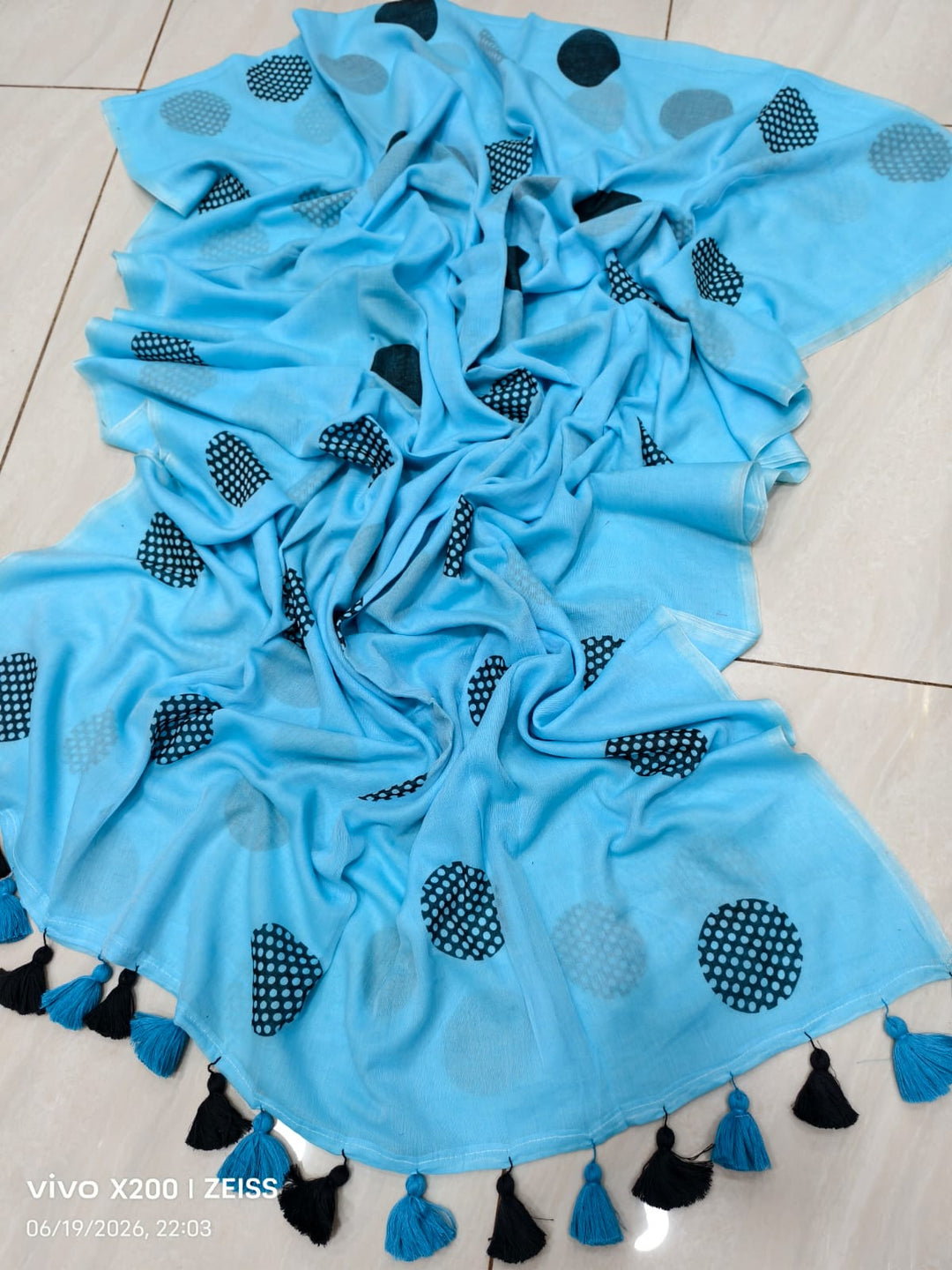 Meadow Dots Mul Cotton Saree