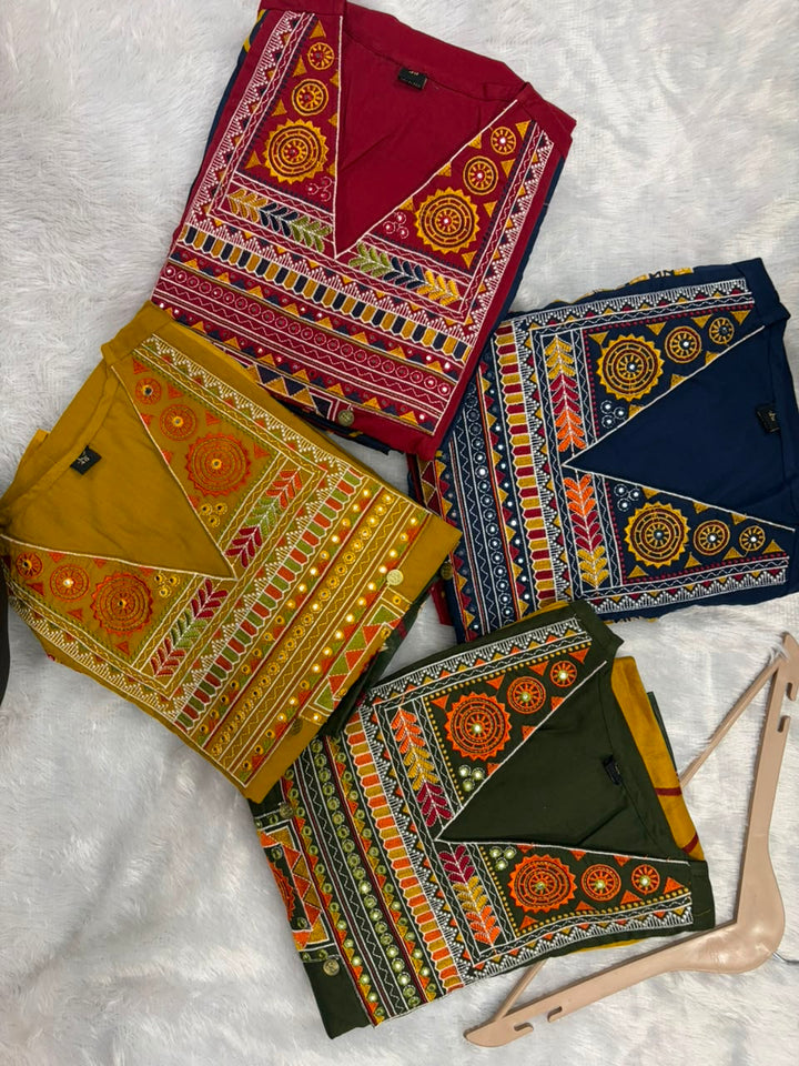 Twist And Turn Cotton Kurti Set