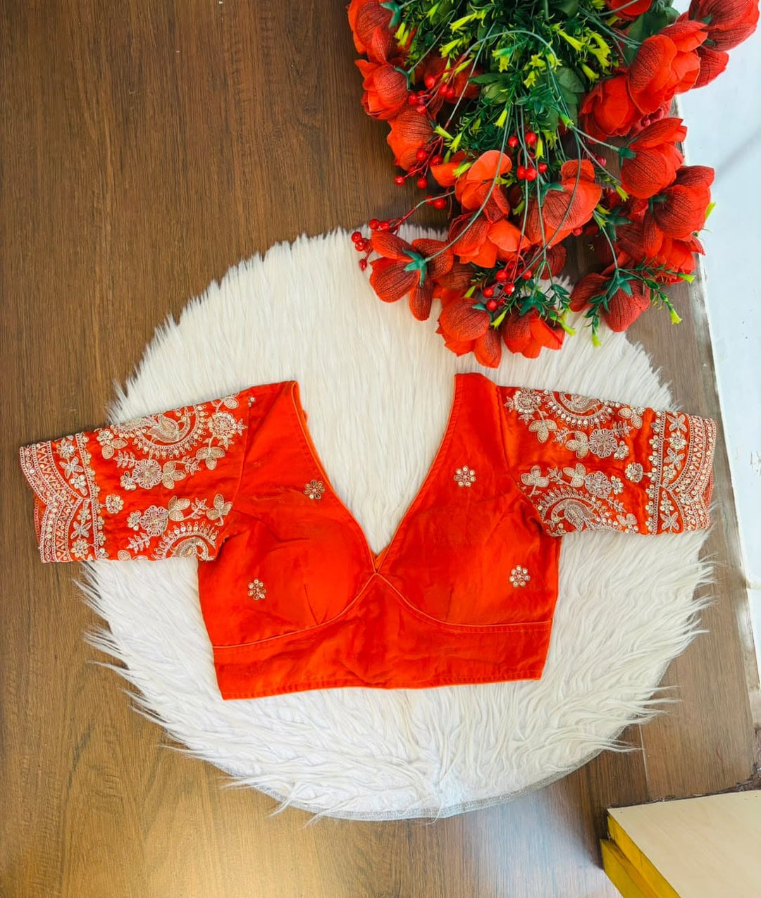 Queen Of The Evening  -Fendy Silk Blouse