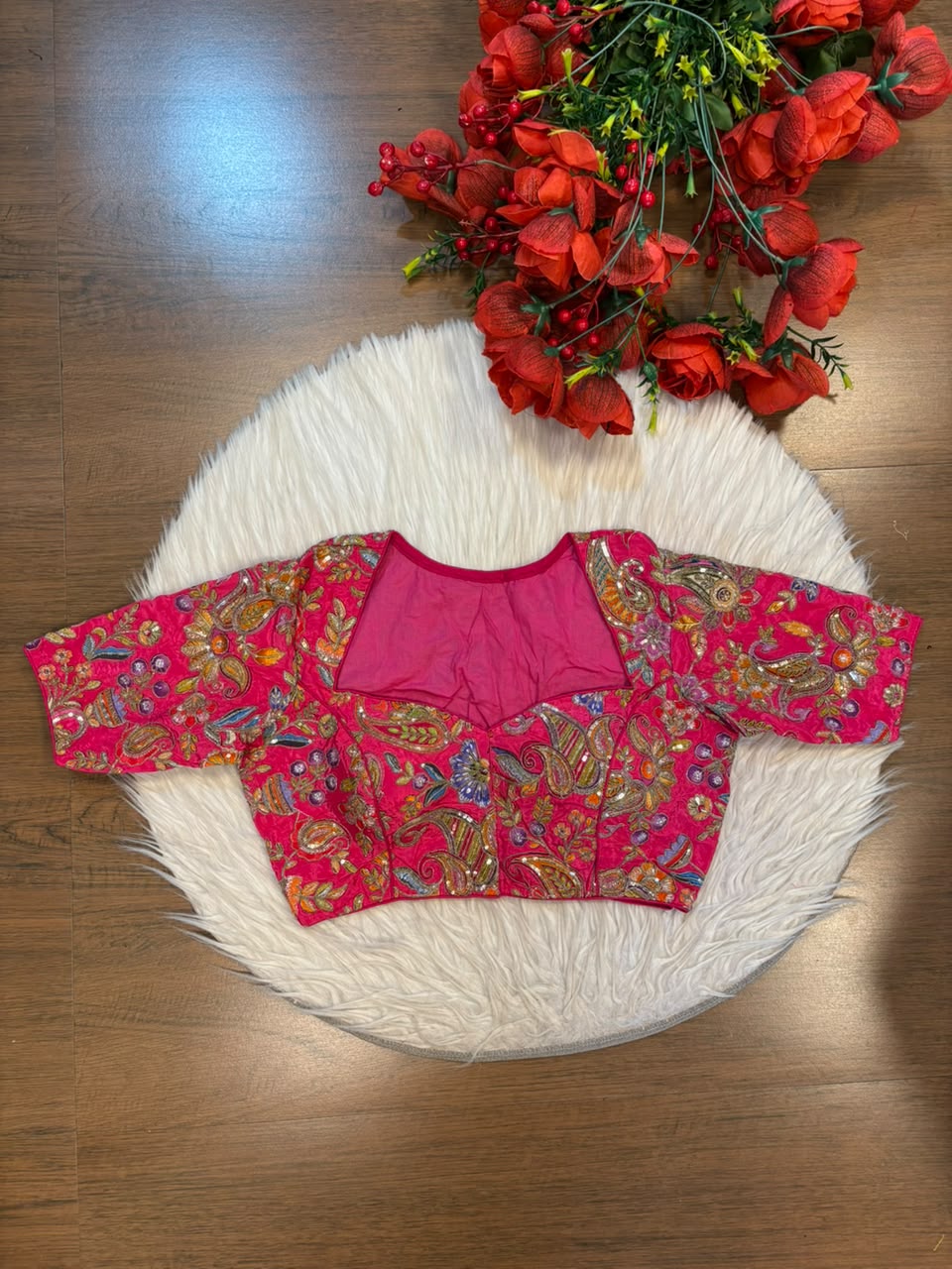 Own The Crown – Designer Zari & Sequins Crepe Blouse