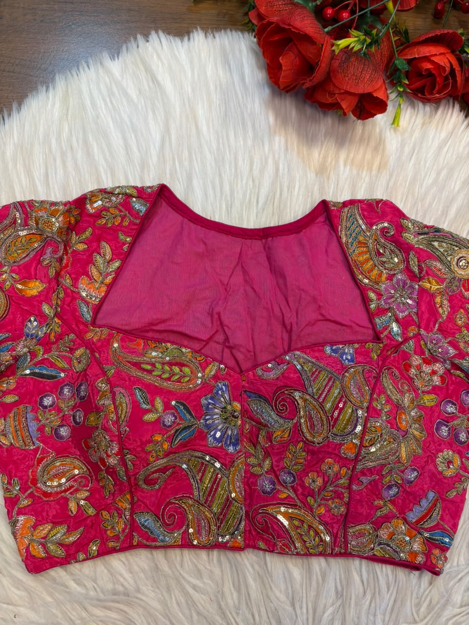 Own The Crown – Designer Zari & Sequins Crepe Blouse