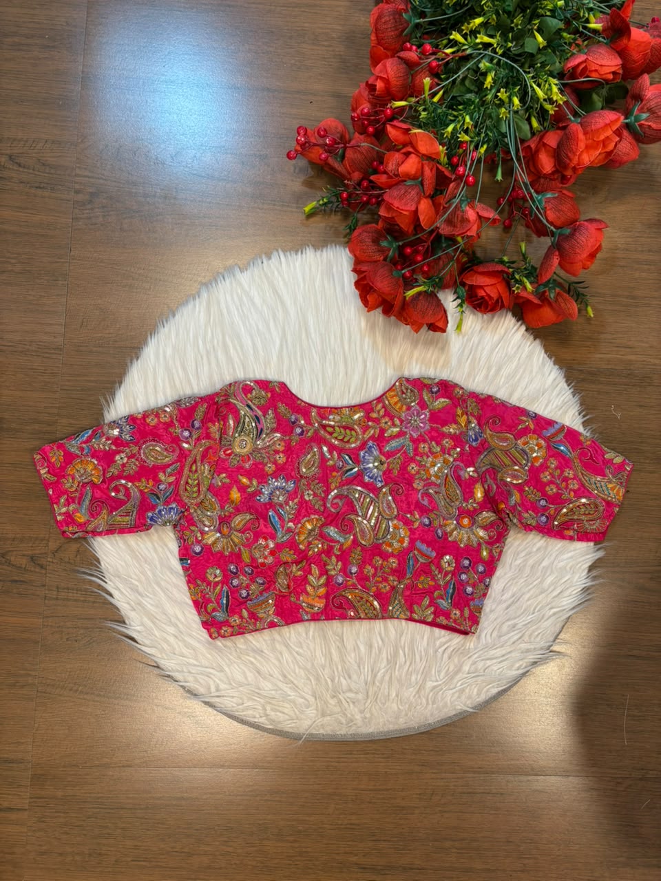 Own The Crown – Designer Zari & Sequins Crepe Blouse