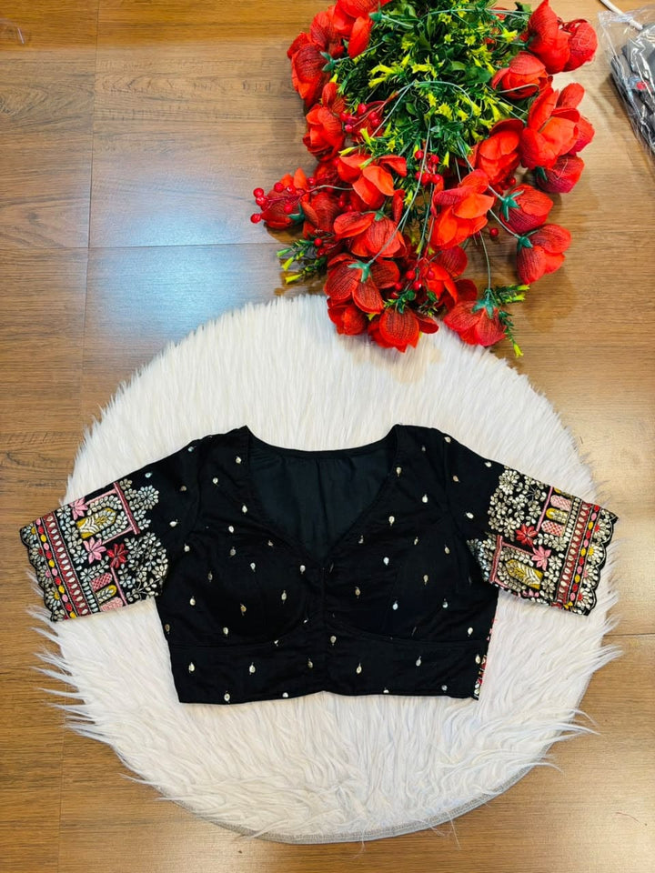 Beyond the Galaxy – Pitai Zari Designer Blouse