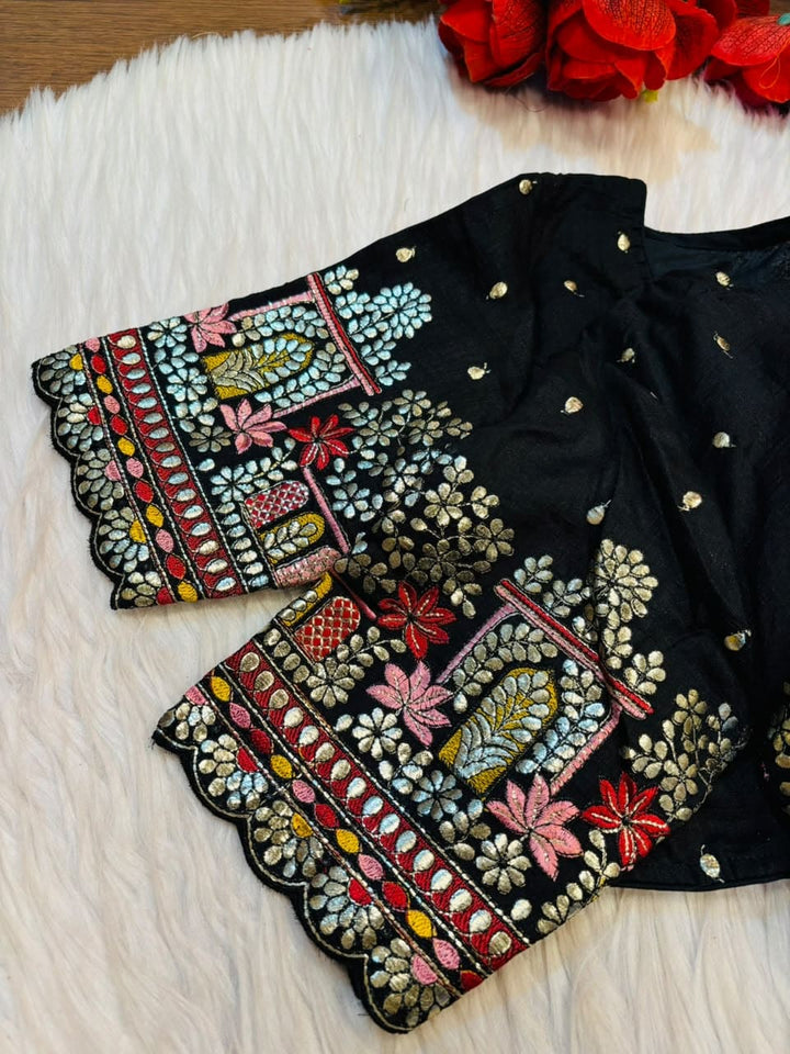 Beyond the Galaxy – Pitai Zari Designer Blouse