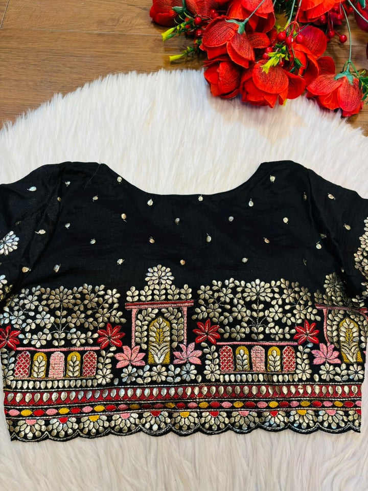Beyond the Galaxy – Pitai Zari Designer Blouse