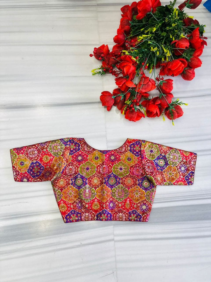Crown on Repeat- Katan Silk Banarasi Blouse