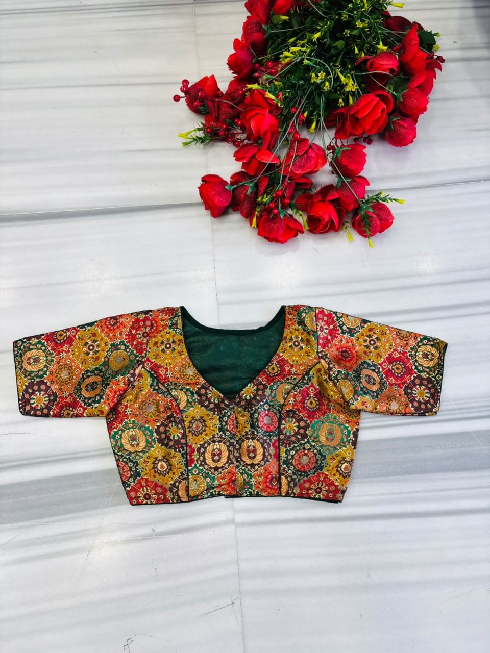 Crown on Repeat- Katan Silk Banarasi Blouse