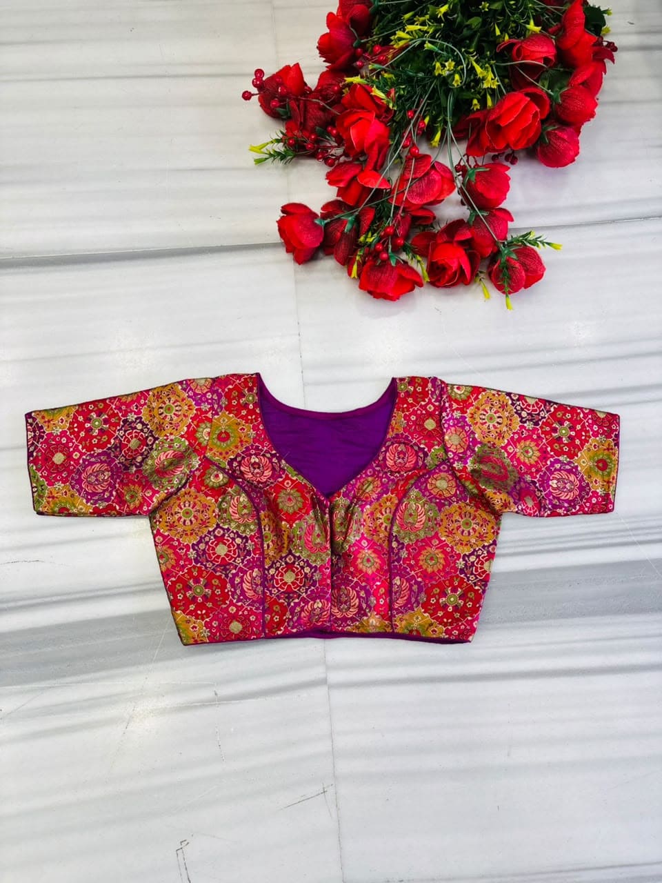 Crown on Repeat- Katan Silk Banarasi Blouse